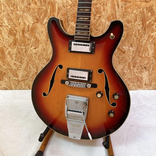 Vintage semi acoustic guitar - vintage, semi-acoustic
