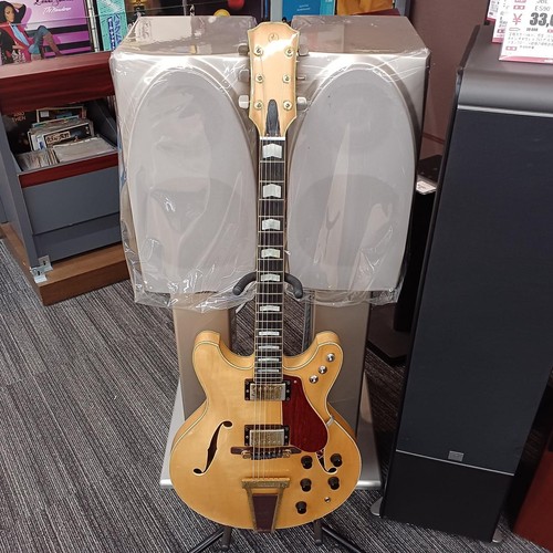 Yamaha semi acoustic - yamaha, semi-acoustic