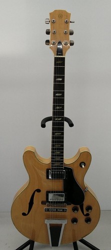 Yamaha semi hollow electric - yamaha, semi-hollow