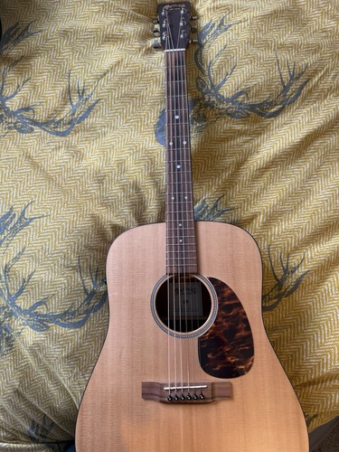 Martin semi acoustic - dm, used